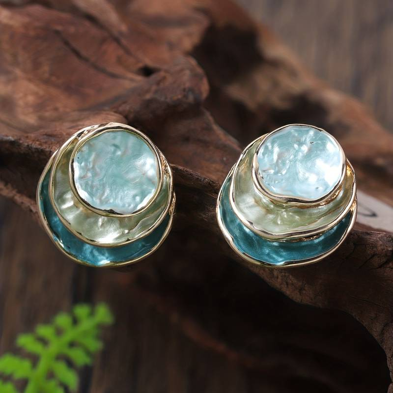 ArtLuxe™ | Vintage Multi-Layered Round Earrings